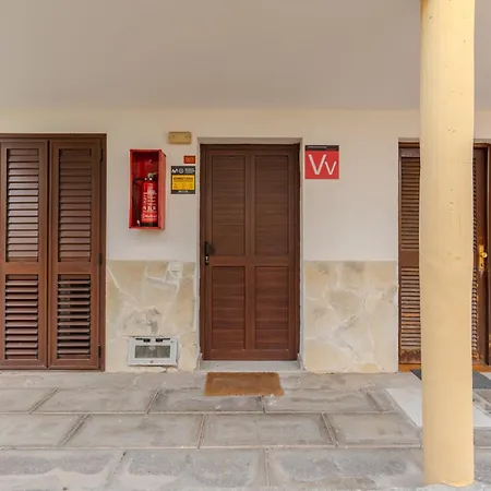 Renovated In Americas Sea Coast فيلة